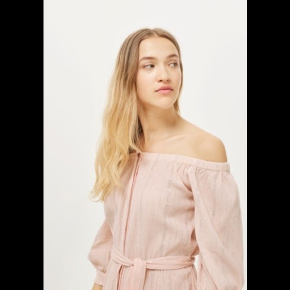 Super cute off the  shoulder shirt dress - Picture 3 of 7
